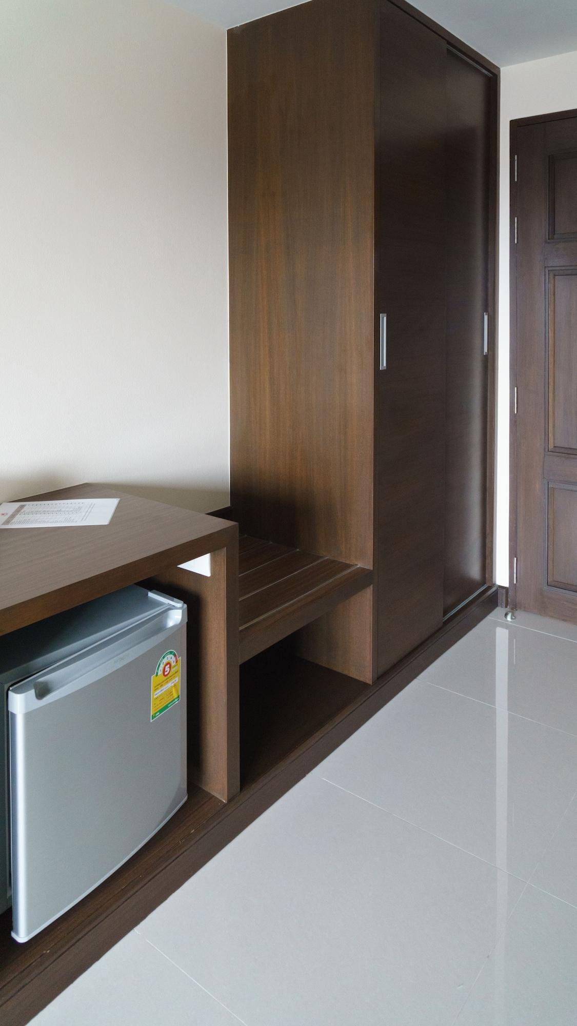 Visa Hotel Hua Hin - Sha Plus Экстерьер фото