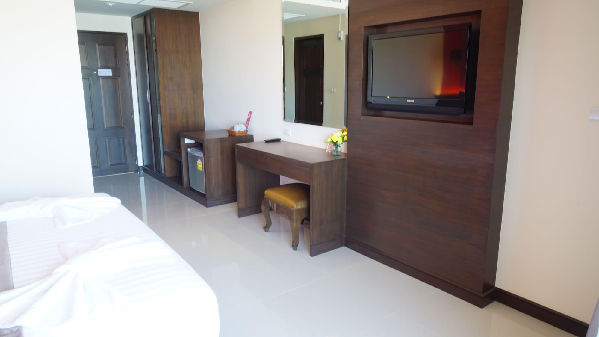 Visa Hotel Hua Hin - Sha Plus Экстерьер фото
