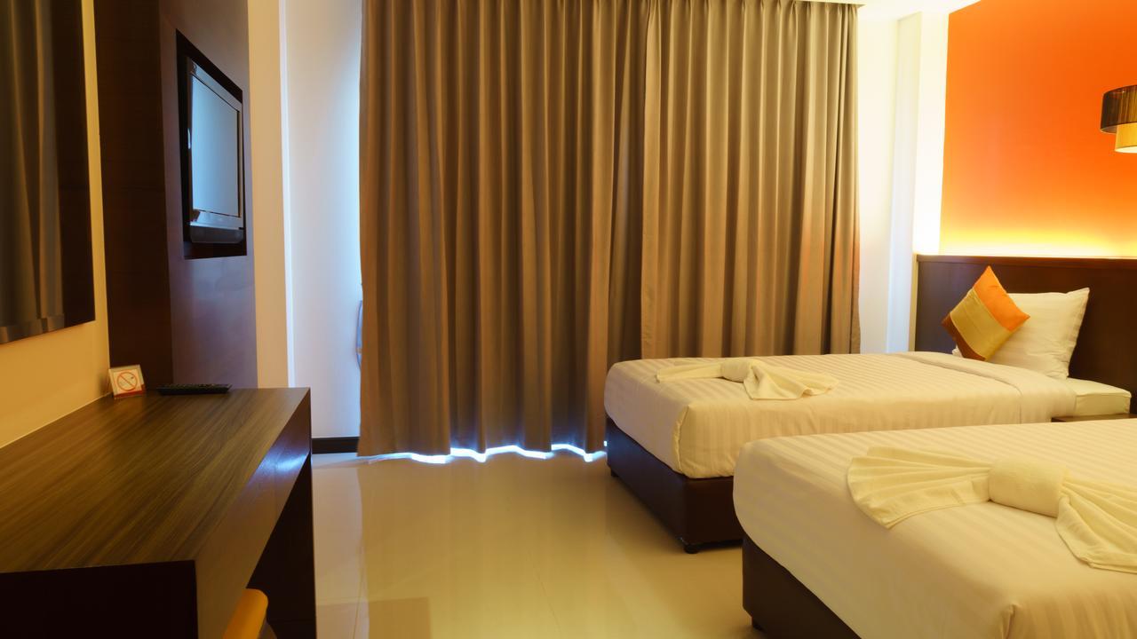 Visa Hotel Hua Hin - Sha Plus Экстерьер фото