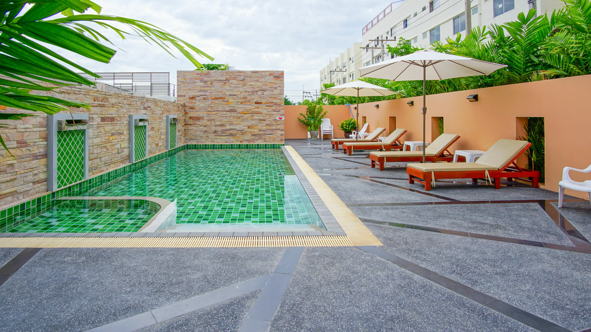 Visa Hotel Hua Hin - Sha Plus Экстерьер фото