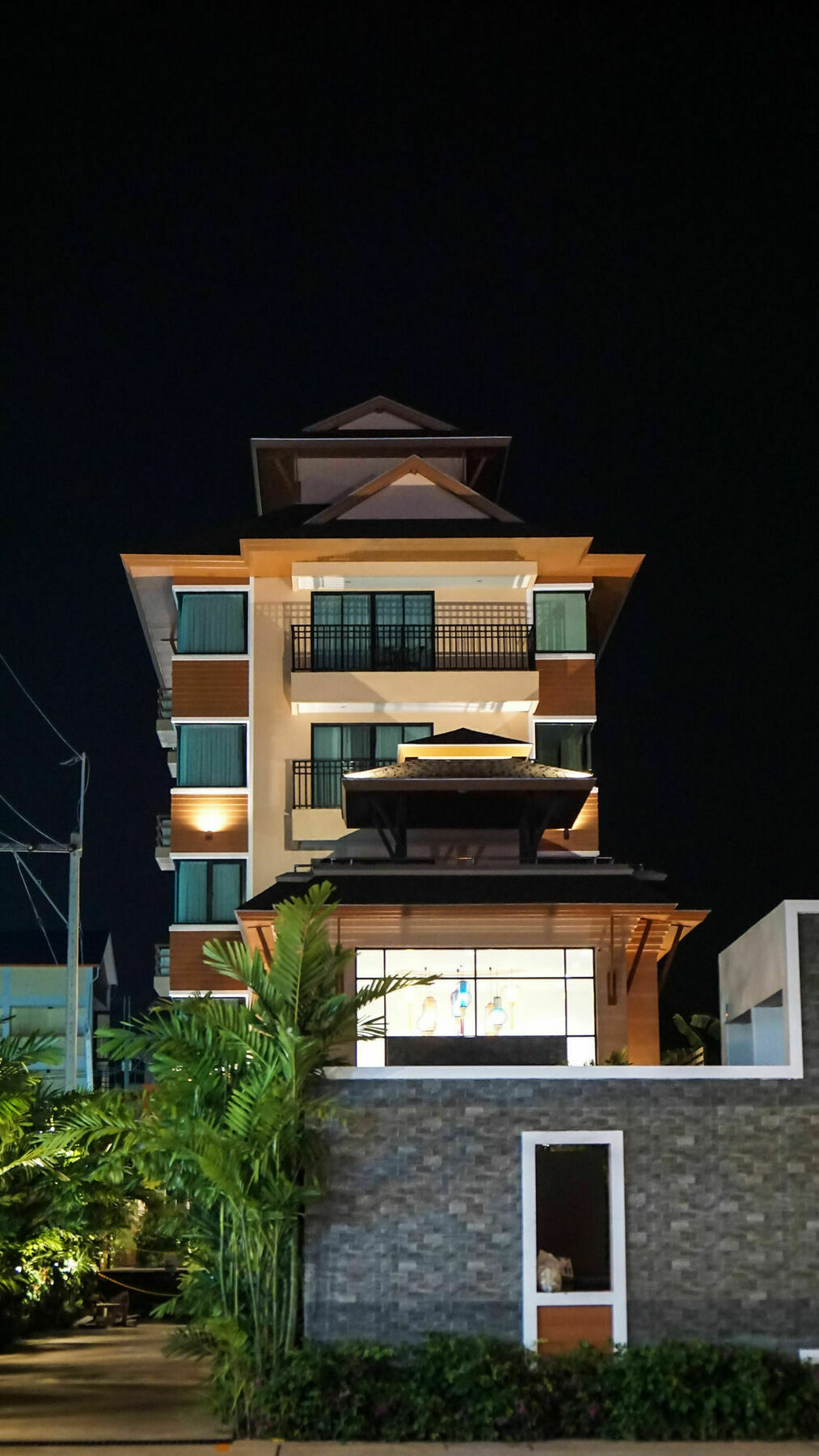 Visa Hotel Hua Hin - Sha Plus Экстерьер фото